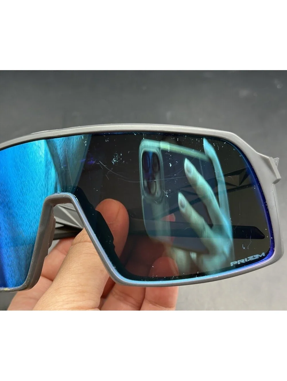 Oakley Sutro Matte Carbon w/ Prizm Sapphire Lens/(Nosepad Included)